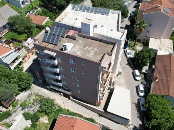 Kuća 1.000 m² – Bečići, Budva — fotografija 6