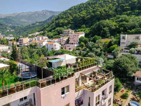 Trosoban stan 400 m² – Podkošljun, Budva — fotografija 15