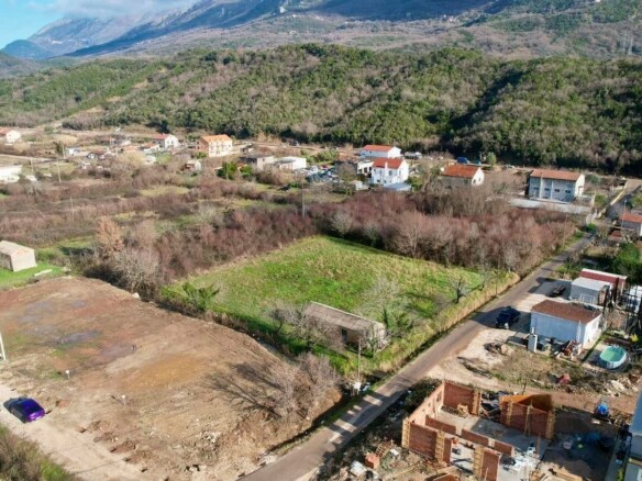 Izdavanje: Plac 2.560 m² – Kovačko polje, Kotor — fotografija 3