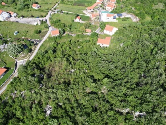 Plac 35.940 m² u mjestu Stanišići, Budva — fotografija 12