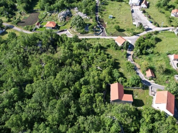 Plac 35.940 m² u mjestu Stanišići, Budva — fotografija 14