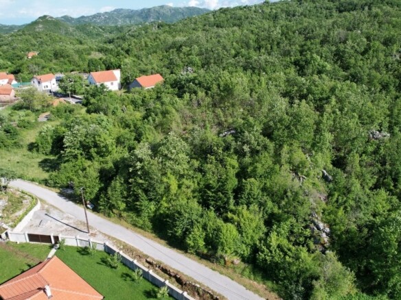 Plac 35.940 m² u mjestu Stanišići, Budva — fotografija 17