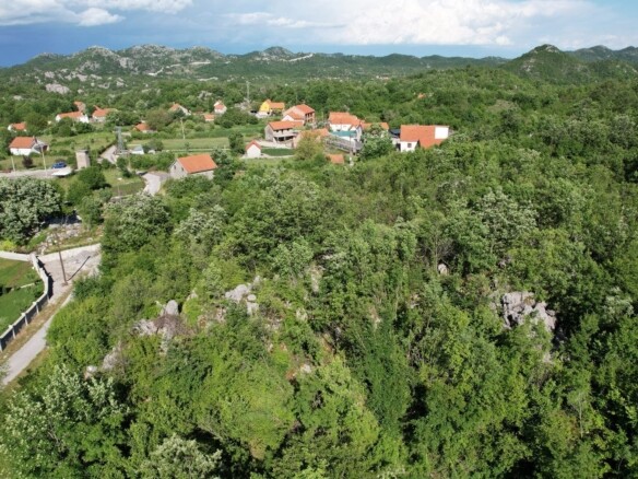 Plac 35.940 m² u mjestu Stanišići, Budva — fotografija 20
