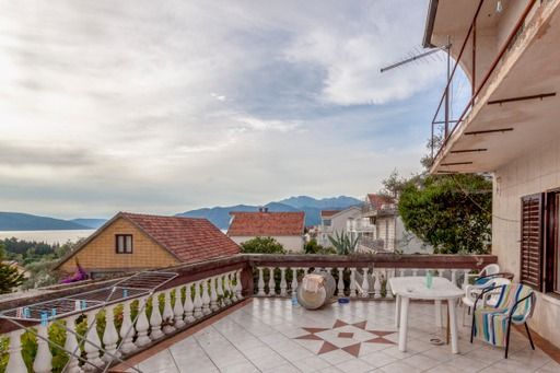 Kuća 136 m² – Tivat — fotografija 2