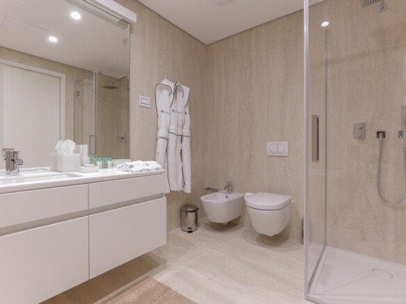 Trosoban stan 214 m² – Budva — fotografija 19
