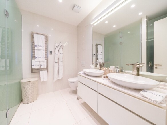 Dvosoban stan 146 m² – Budva — fotografija 19