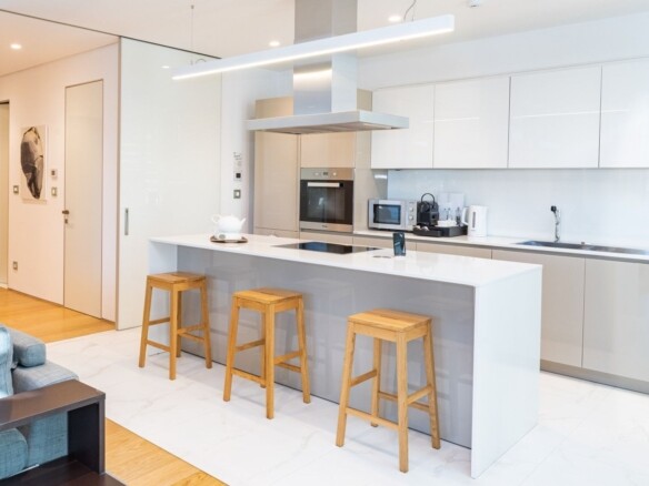 Trosoban stan 255 m² – Budva — fotografija 4