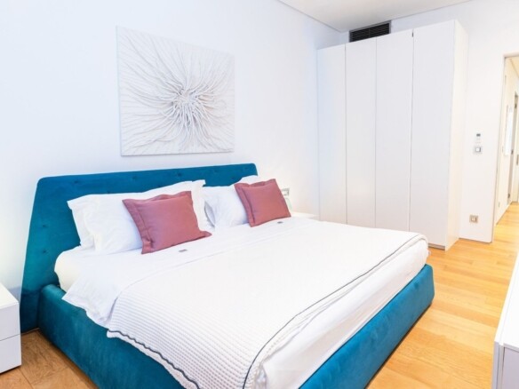 Trosoban stan 255 m² – Budva — fotografija 10