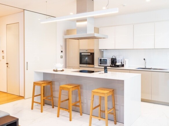 Trosoban stan 255 m² – Budva — fotografija 11