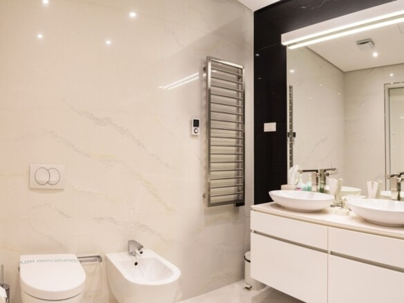 Trosoban stan 255 m² – Budva — fotografija 17