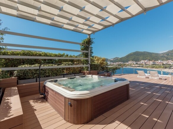 Trosoban stan 282 m² – Budva — fotografija 17