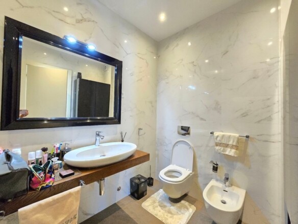 Dvosoban stan 125 m² – Budva — fotografija 7