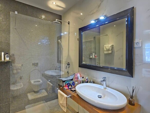 Dvosoban stan 125 m² – Budva — fotografija 11
