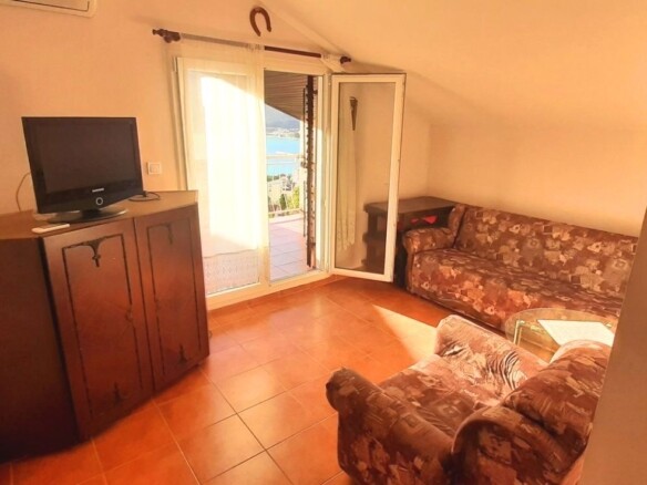 Trosoban stan 85 m² – Topla, Herceg Novi — fotografija 2