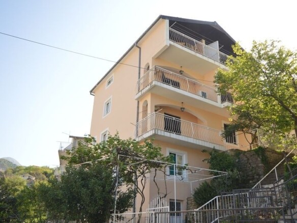 Trosoban stan 85 m² – Topla, Herceg Novi — fotografija 4