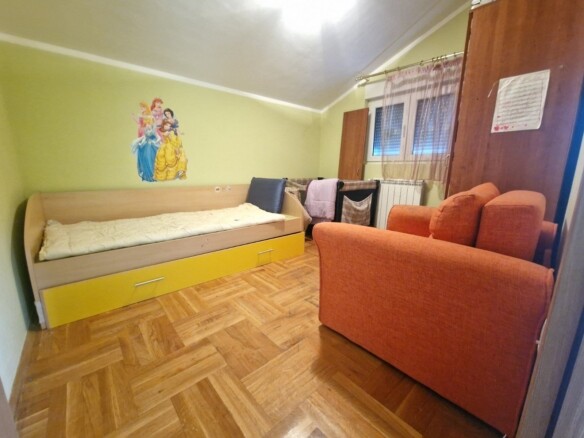 Kuća 240 m² – Podgorica — fotografija 13