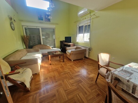 Kuća 240 m² – Podgorica — fotografija 19