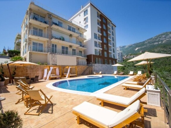 Jednosoban stan u kompleksu Sunny Side, Bečići, Budva — fotografija 10
