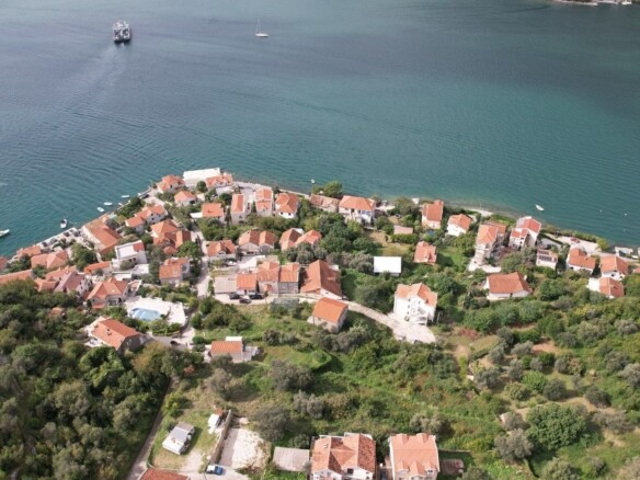 Plac 2.145 m² – Tivat — fotografija 3