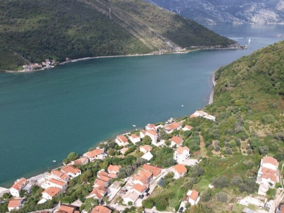 Plac 2.145 m² – Tivat — fotografija 6