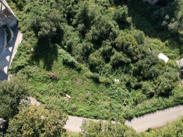 Plac sa pogledom na more u Prijevoru, Budva — fotografija 5
