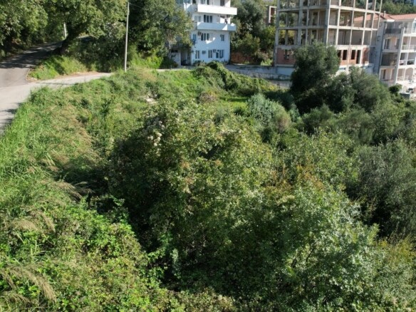 Plac sa pogledom na more u Prijevoru, Budva — fotografija 15