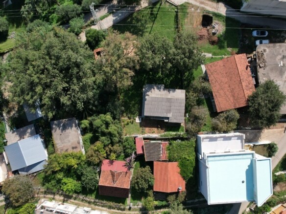 Urbanizovani plac sa pogledom na more u Maine, Budva — fotografija 5