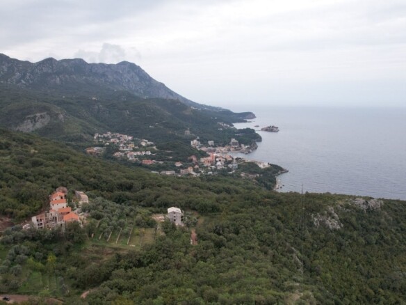 Plac 5.100 m² – Rafailovići, Budva — fotografija 11