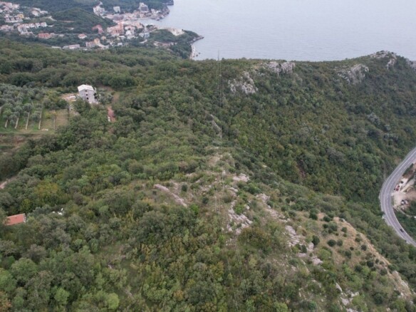 Plac 5.100 m² – Rafailovići, Budva — fotografija 12