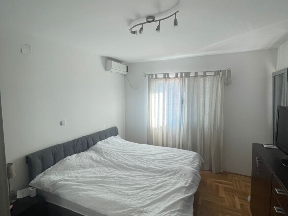 Dvosoban stan u Lastvi Grbaljskoj, Budva — fotografija 8