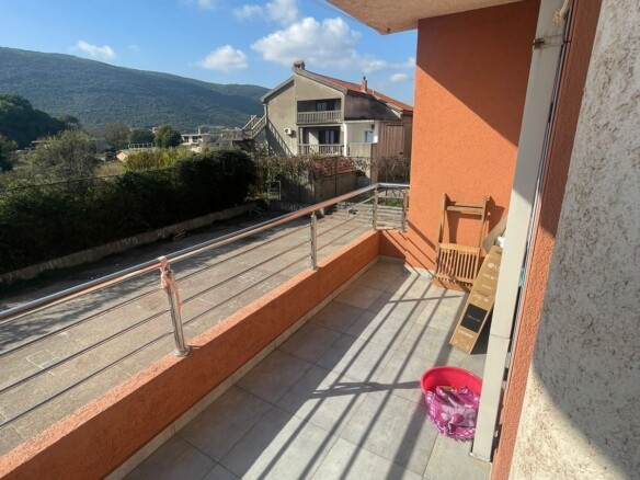 Dvosoban stan u Lastvi Grbaljskoj, Budva — fotografija 21