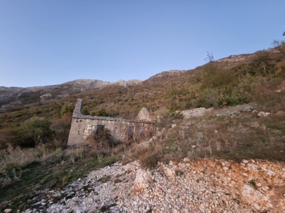 Plac 42.305 m² – Njeguši, Cetinje — fotografija 6