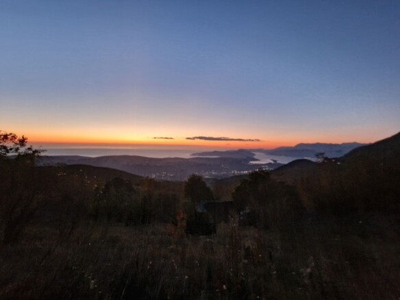 Plac 42.305 m² – Njeguši, Cetinje — fotografija 13