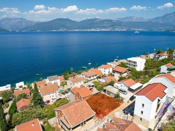 Plac 9.748 m² – Krašići, Tivat — fotografija 2