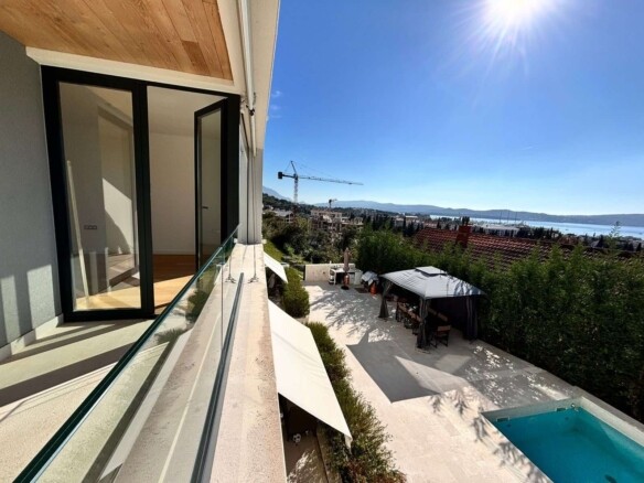 Dvosoban stan 101 m² – Donja Lastva, Tivat — fotografija 2
