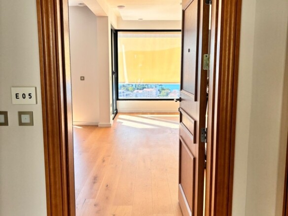 Dvosoban stan 101 m² – Donja Lastva, Tivat — fotografija 11