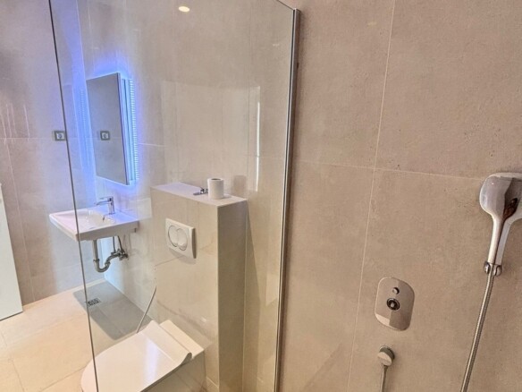 Dvosoban stan 101 m² – Donja Lastva, Tivat — fotografija 16