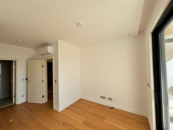 Dvosoban stan 101 m² – Donja Lastva, Tivat — fotografija 18