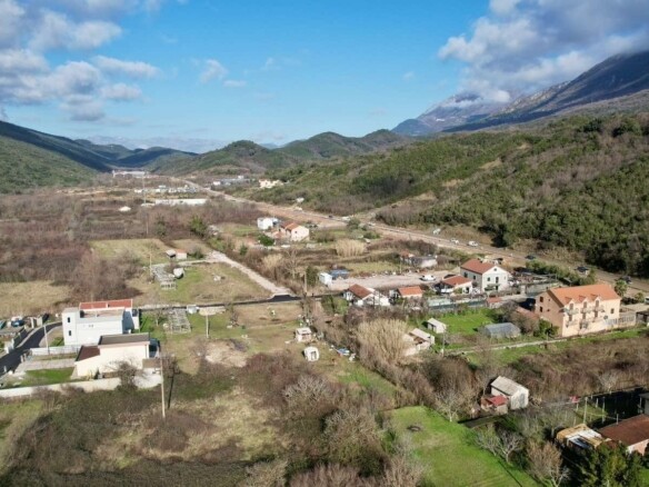 Plac 4.400 m² – Kovačko polje, Kotor — fotografija 3
