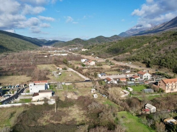 Plac 4.400 m² – Kovačko polje, Kotor — fotografija 4