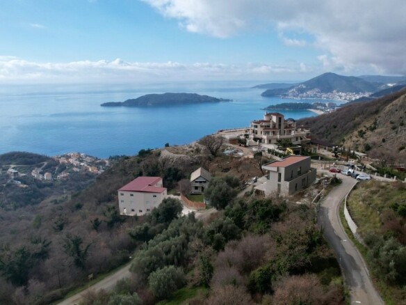 Urbanizovan plac sa pogledom na more u Kuljačama, Budva — fotografija 13