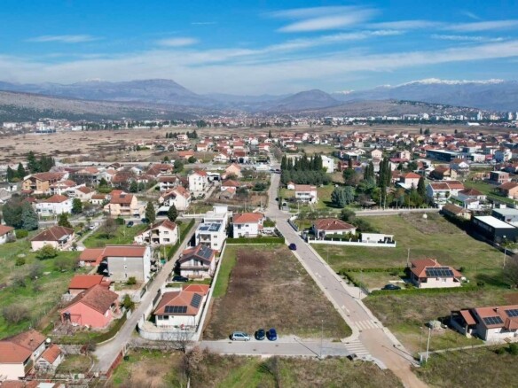 Plac 2.122 m² – Gornja Gorica, Podgorica — fotografija 5