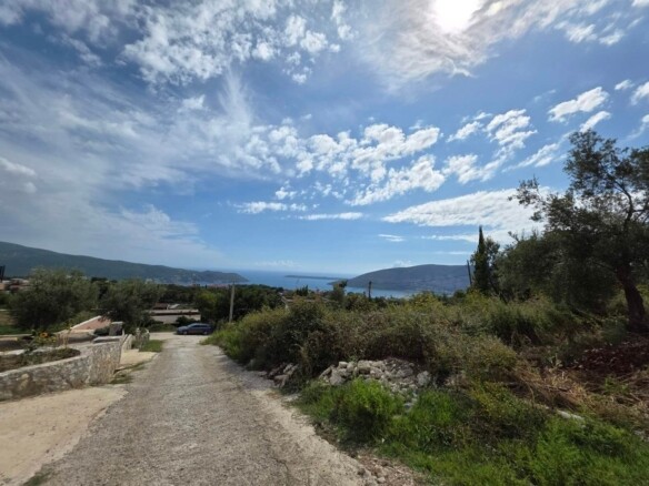 Plac sa pogledom na more u naselju Podi, Herceg Novi — fotografija 15