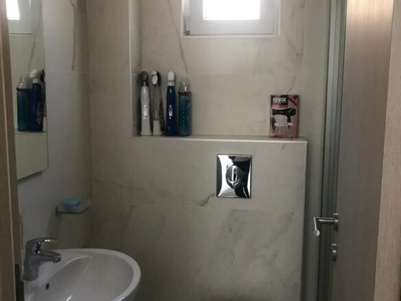 Izdavanje: Dvosoban stan 50 m² – Budva — fotografija 3