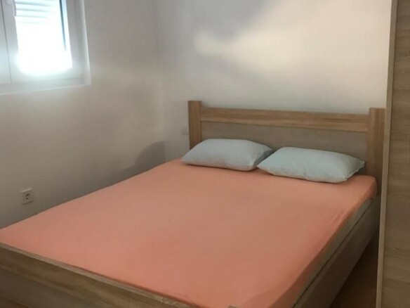Izdavanje: Dvosoban stan 50 m² – Budva — fotografija 4