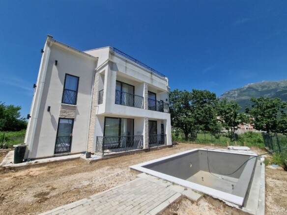 Kuća 300 m² – Radanovići, Kotor — fotografija 10