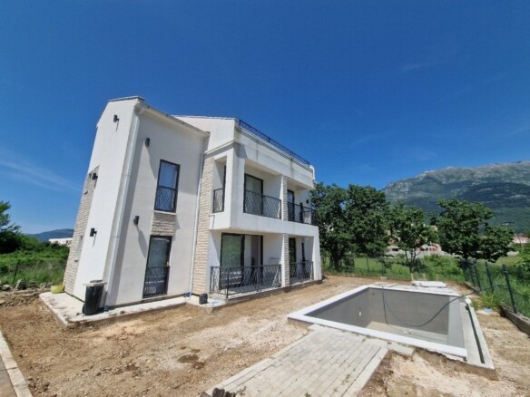 Kuća 300 m² – Radanovići, Kotor — fotografija 13