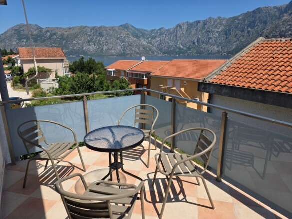 Trosoban stan 115 m² – Prčanj, Kotor — fotografija 10