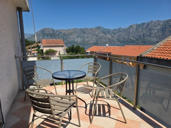 Trosoban stan 115 m² – Prčanj, Kotor — fotografija 18