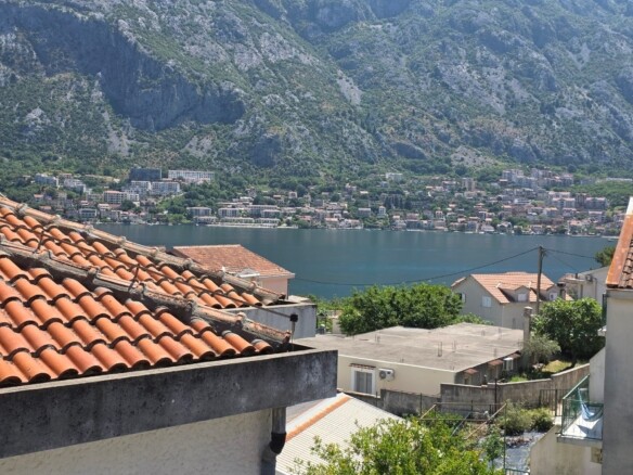 Trosoban stan 115 m² – Prčanj, Kotor — fotografija 19